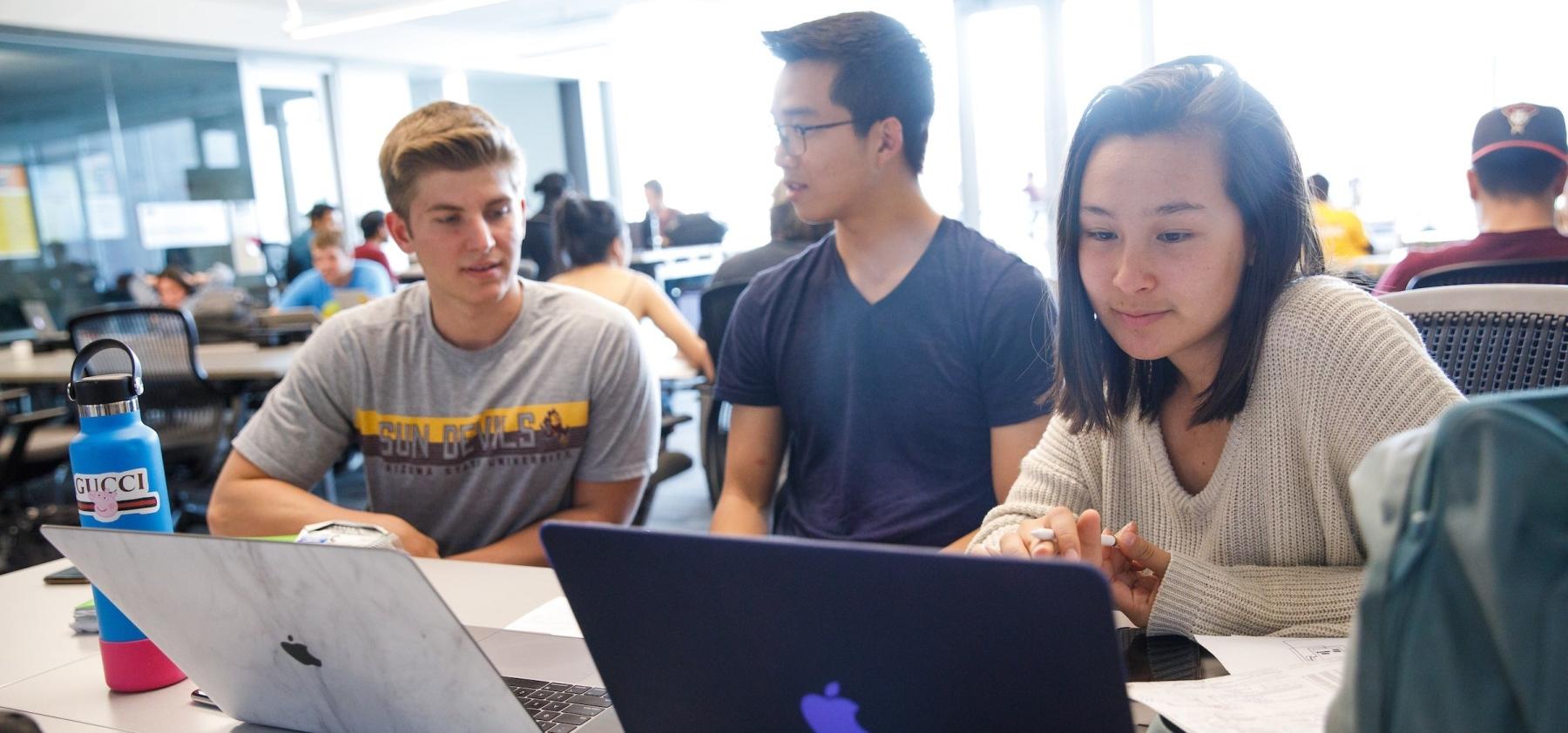 studentsworkingtogether.jpg