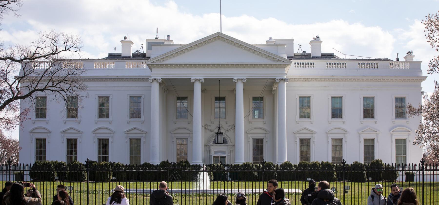 whitehousecrop.jpg